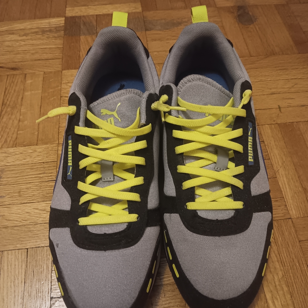 Puma Men's Gray and Black Sneakers with Yellow Accents